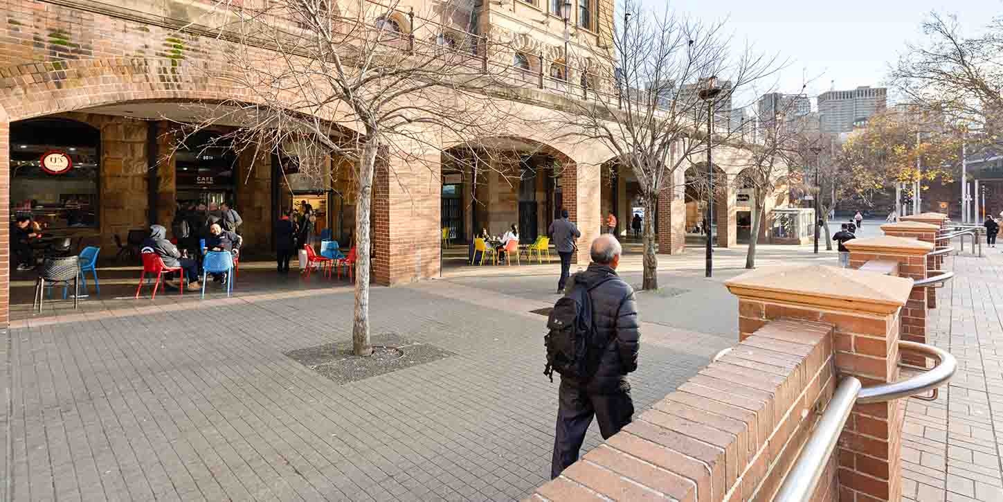Eddy Plaza :Community Hub