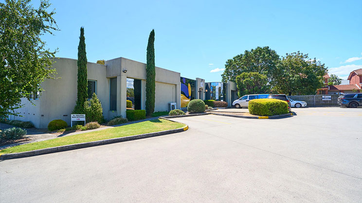 Clinic's Entrance View