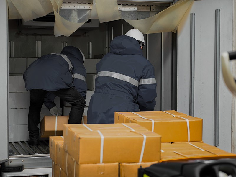 loading parcel in a container