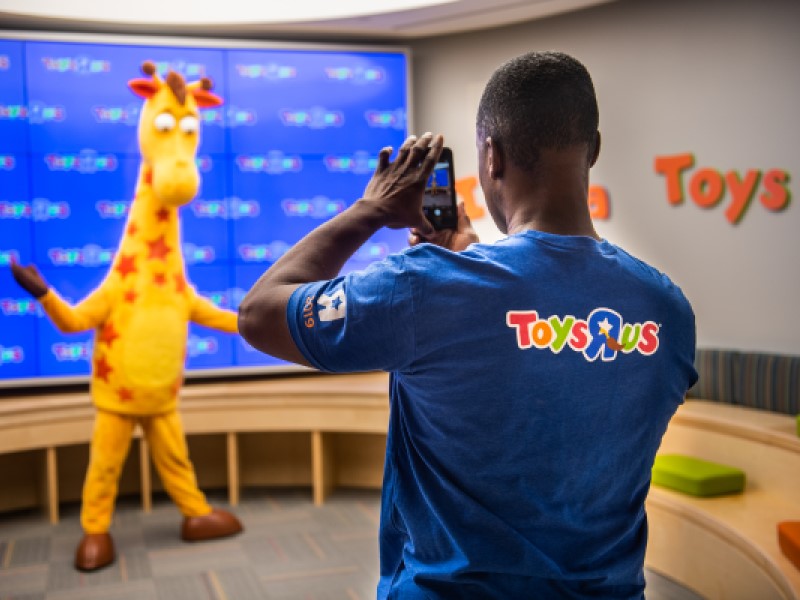 toys r us 2020