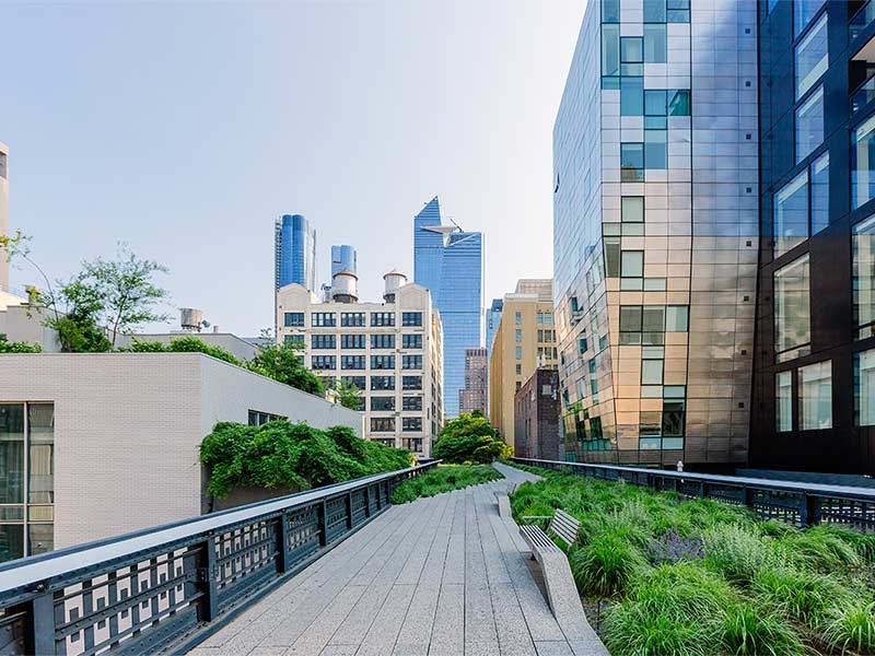 A beautiful view of the High Line Park Chelsea